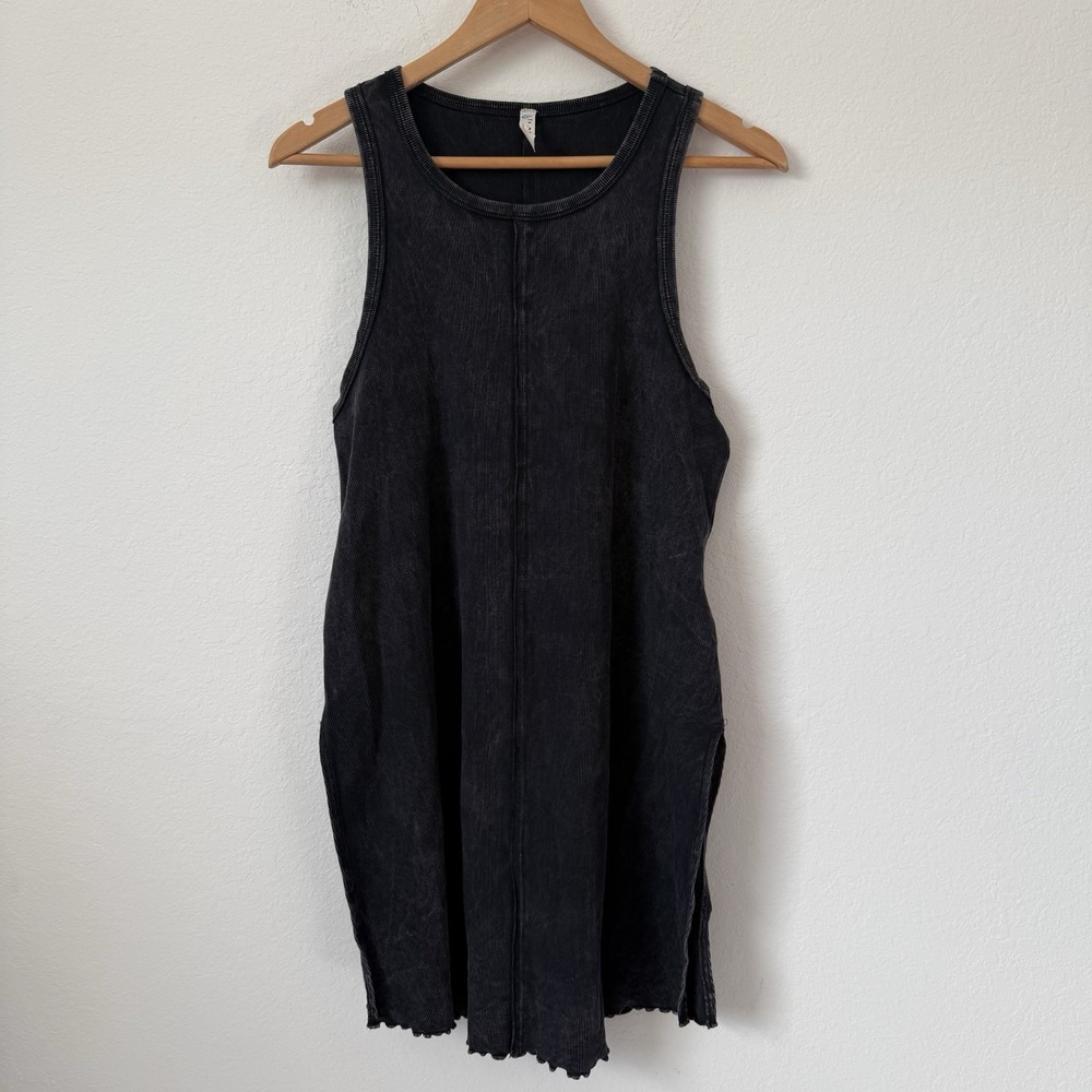 Free People FP Movement Women's Medium Black Ribbed Tunic Tank Top Made in USA